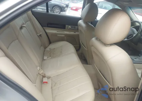 2005 Lincoln Ls V6 z USA, uszkodzony, nr VIN 1LNHM86S65Y640992